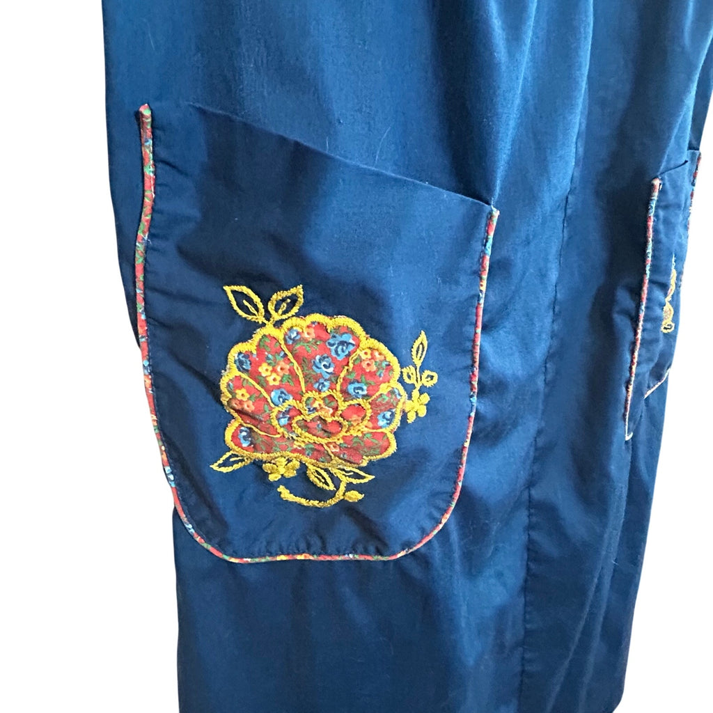 VTG 70s ILGWU Embroidered Floral Pocket Pinafore Dress Navy Blue Small Retro