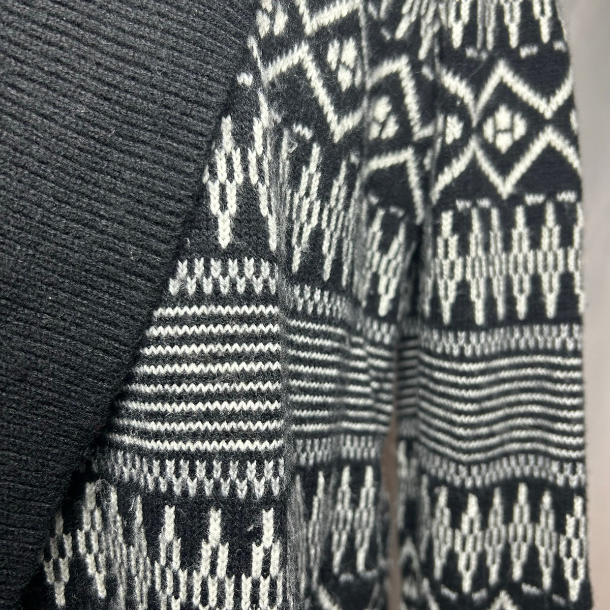 Talbots Fair Isle Wool Blend Cardigan Black White Medium Dark Academia Preppy