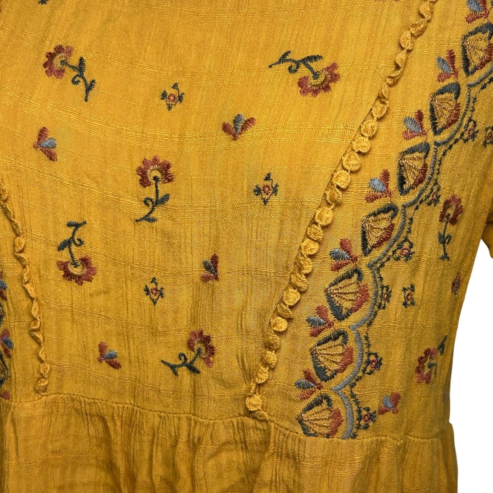Knox Rose M Yellow Embroidered Tunic Top Boho Peasant Cottage Fairy Indie Casual