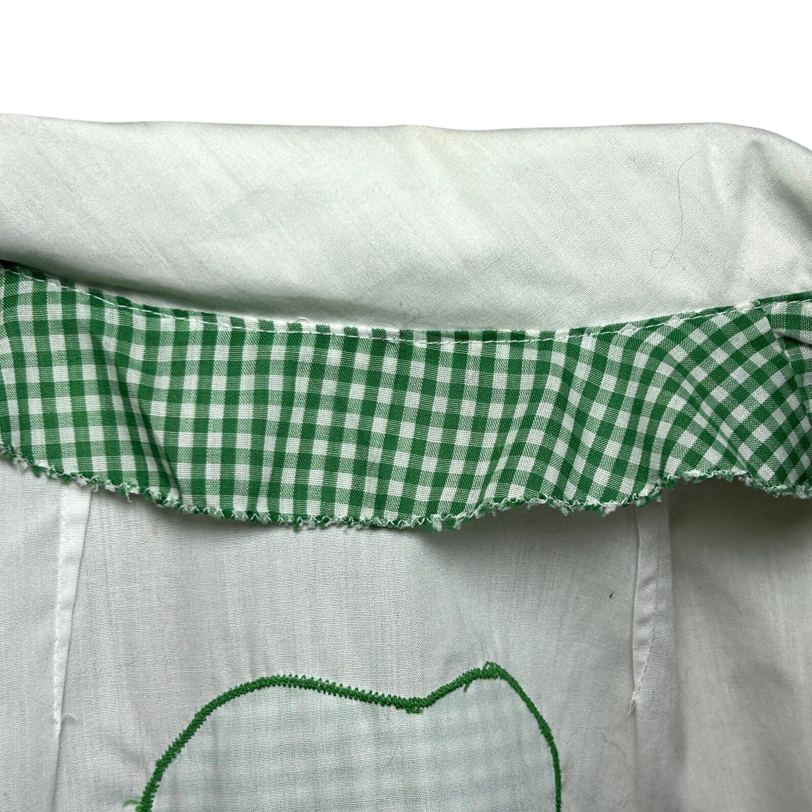 VTG 70s White Shamrock M Embroidery Gingham St. Patrick's Day Top Twee Retro