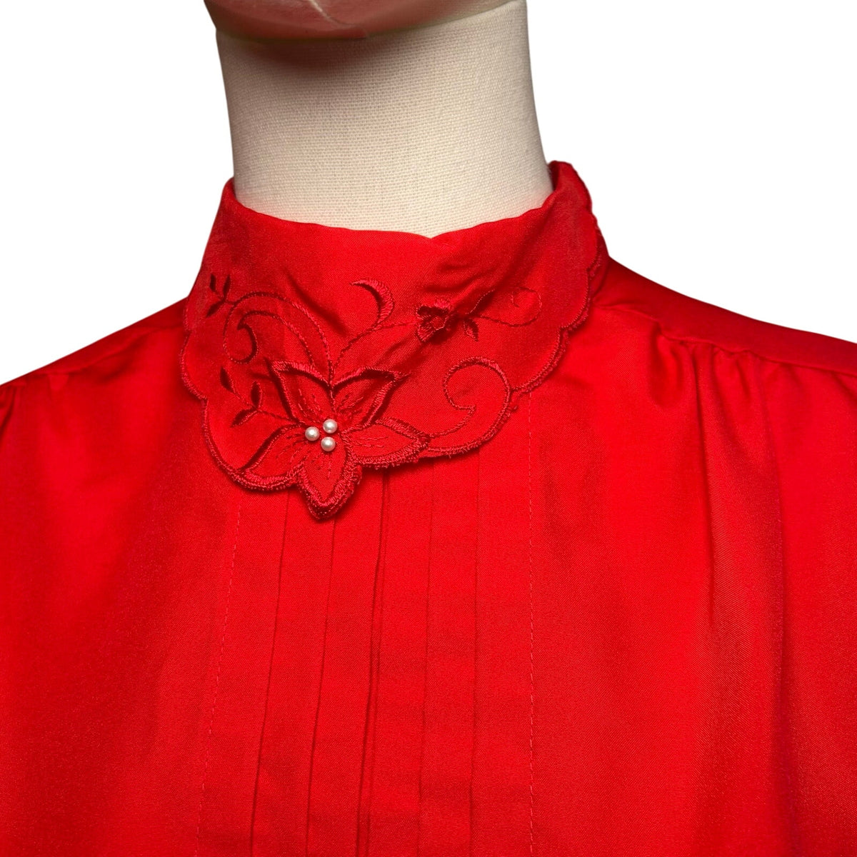 VTG 80s Claudia L Red Poinsettia Holiday Blouse Romantic Retro Twee Coquette