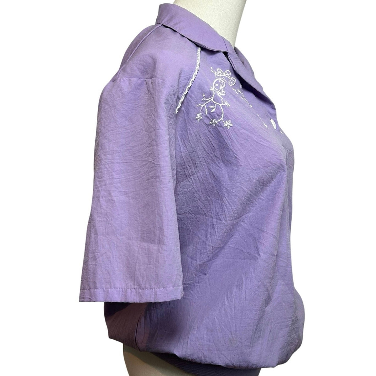 VTG 90s BonWorth Embroidered Floral Pullover Windbreaker Purple Small Gorpcore