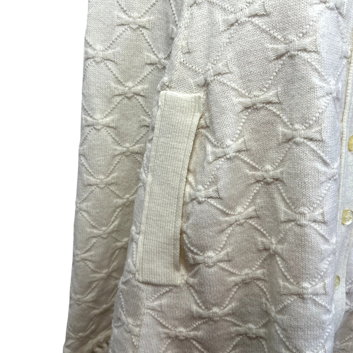 VTG 70s Cuddle Knit OS White Button Front Fringe Knit Poncho Cape Sweater Twee