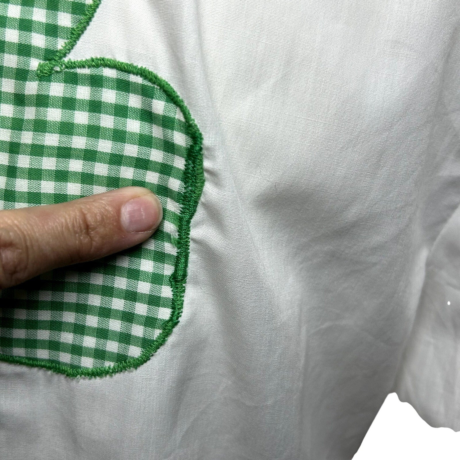 VTG 70s White Shamrock M Embroidery Gingham St. Patrick's Day Top Twee Retro
