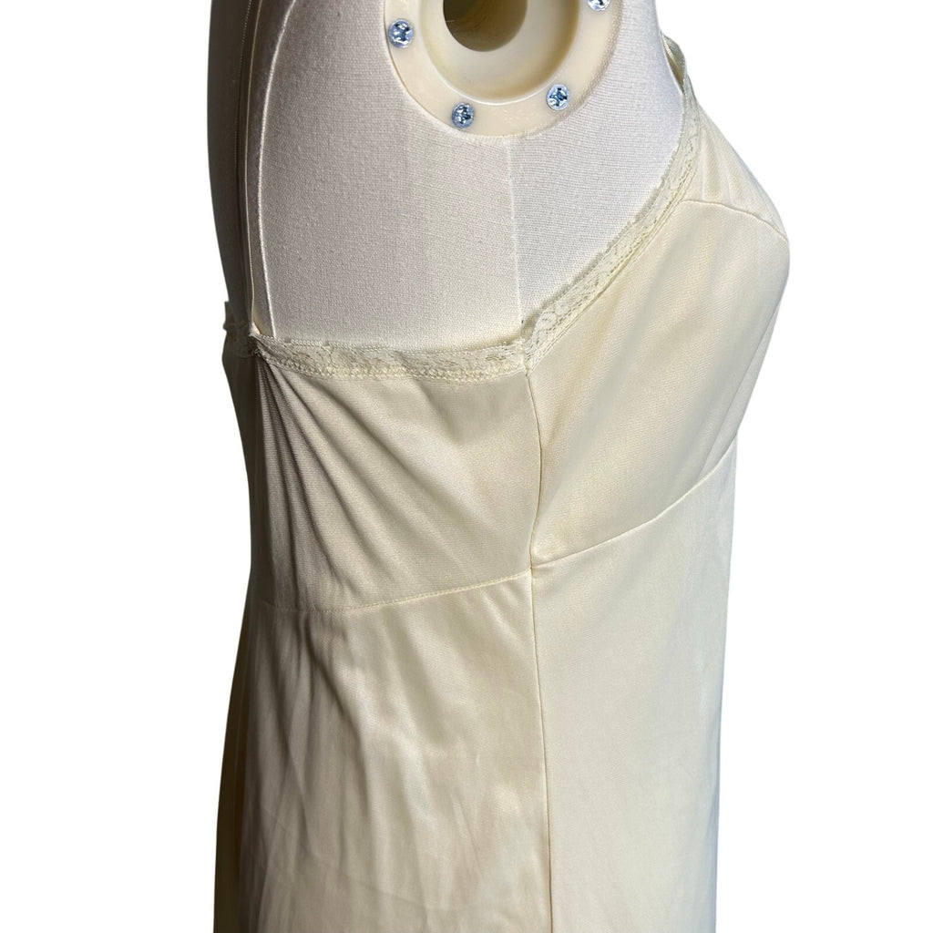 VTG 70s JCPenney Cream Slip S Minimalist Lingerie Coquette Cottage Romantic Twee